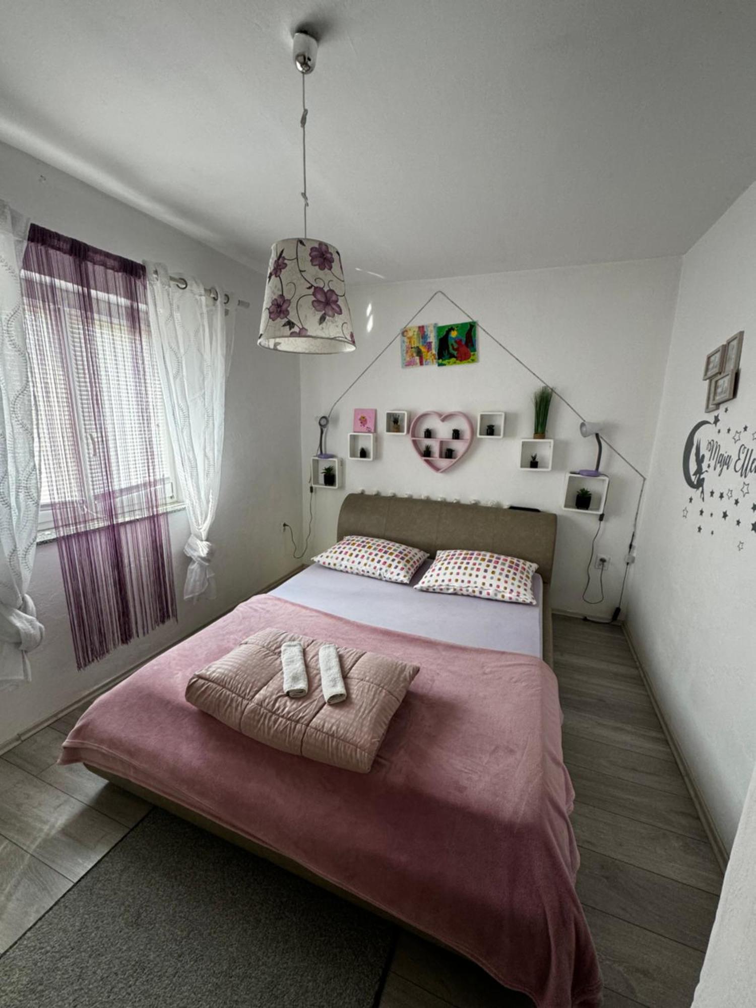 Apartment Danijela Senj  Esterno foto